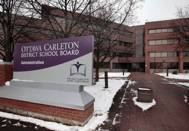 Du học Canada - Học phí 2019 Trung học công Ottawa-Carleton District School Board